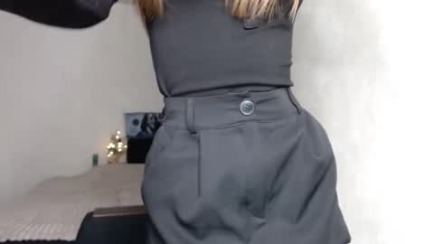 scratc_h online show from 01/16/25, 11:27