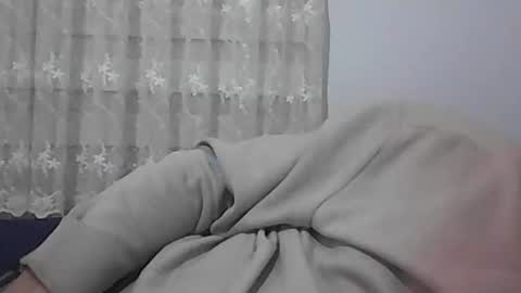 Snapshot of screw2 chatting on 01/13/25, 08:37 Evren online show from 01/13/25, 08:37