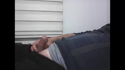 Snapshot of screw2 chatting on 01/05/26, 07:28 Evren online show from 01/05/26, 07:28