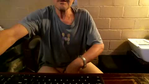 eating pussy  sucking dick online show from 10/11/25, 07:40