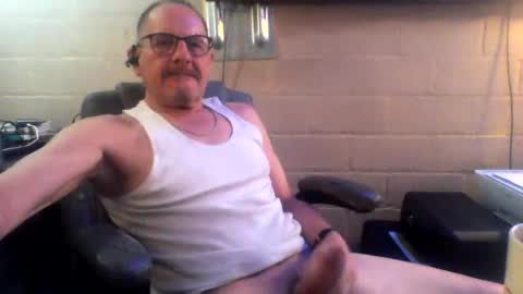 Snapshot of sdh69 chatting on 03/26/26, 02:22 eating pussy sucking dick online show from 03/26/26, 02:22