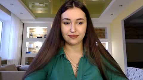 Snapshot of sea_cocktail chatting on 12/31/24, 08:37 Elizabeth  online show from 12/31/24, 08:37