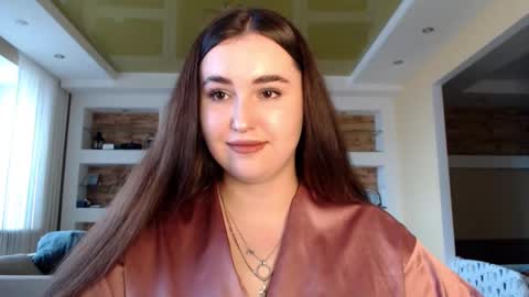 Snapshot of sea_cocktail chatting on 01/06/25, 09:52 Elizabeth  online show from 01/06/25, 09:52