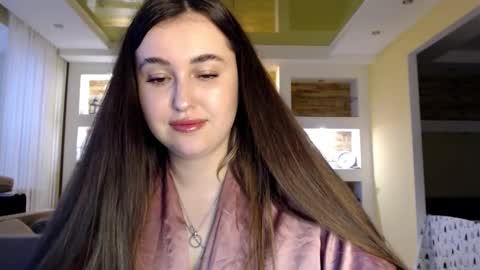 Snapshot of sea_cocktail chatting on 01/13/25, 01:28 Elizabeth  online show from 01/13/25, 01:28