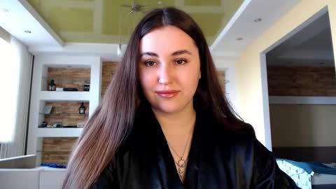 Snapshot of sea_cocktail chatting on 03/11/25, 11:23 Elizabeth  online show from 03/11/25, 11:23