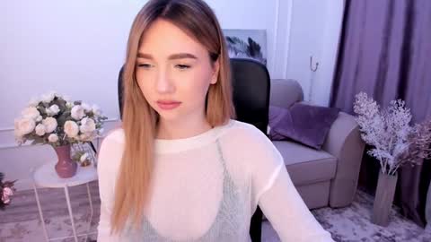 Kate online show from 01/13/25, 03:34