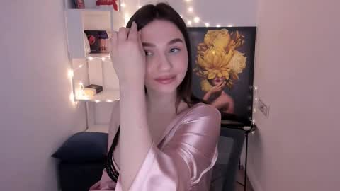 Kate online show from 02/23/25, 06:39