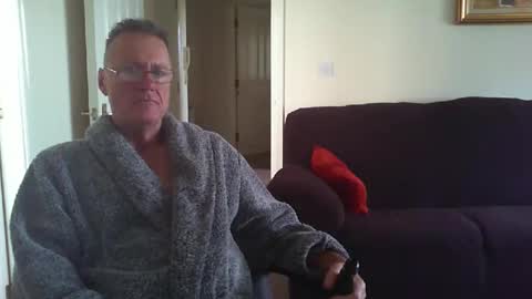 Snapshot of seakrait chatting on 12/22/24, 09:55 seakrait online show from 12/22/24, 09:55