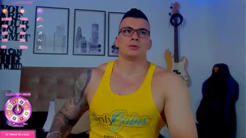 Sean Carrera online show from 12/17/25, 03:12