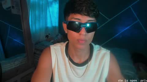 Snapshot of sean_scoth2 chatting on 12/14/24, 09:45 Sean Scoth online show from 12/14/24, 09:45