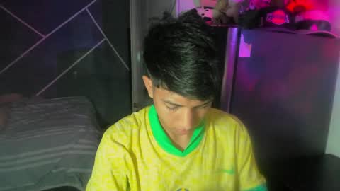 Snapshot of sean_scoth2 chatting on 12/28/24, 07:11 Sean Scoth online show from 12/28/24, 07:11