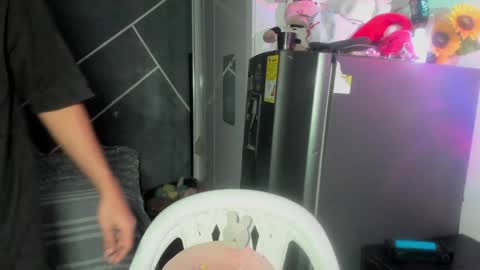 Snapshot of sean_scoth2 chatting on 01/03/25, 12:54 Sean Scoth online show from 01/03/25, 12:54