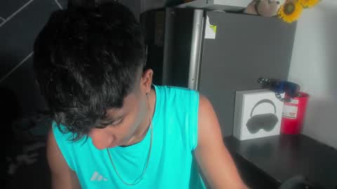 Snapshot of sean_scoth2 chatting on 01/21/25, 06:55 Sean Scoth online show from 01/21/25, 06:55