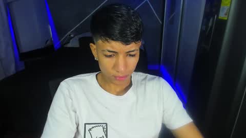 Snapshot of sean_scoth2 chatting on 02/27/25, 01:38 Sean Scoth online show from 02/27/25, 01:38