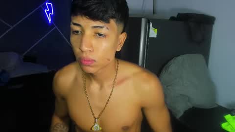 Snapshot of sean_scoth2 chatting on 02/28/25, 08:20 Sean Scoth online show from 02/28/25, 08:20