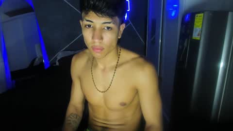 Snapshot of sean_scoth2 chatting on 03/02/25, 06:27 Sean Scoth online show from 03/02/25, 06:27