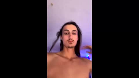 seanthebean03 online show from 10/26/25, 02:17