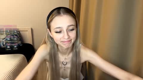 Kate online show from 04/03/26, 04:16