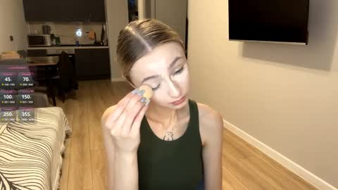 Kate online show from 04/10/26, 05:06