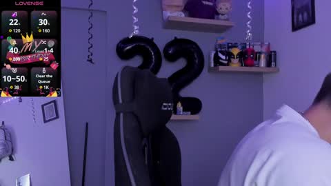 Sebastin online show from 12/19/24, 10:42