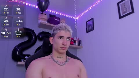 Sebastin online show from 12/21/24, 11:34