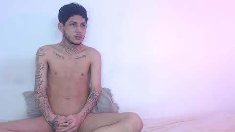 Snapshot of sebas_and_mila chatting on 04/25/26, 11:13 CAMILA Y SEBASTIAN online show from 04/25/26, 11:13