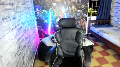 sebas jusa online show from 05/12/26, 01:14