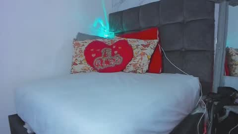 ely online show from 09/11/25, 12:55