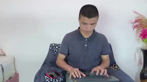 ely online show from 04/19/26, 02:33