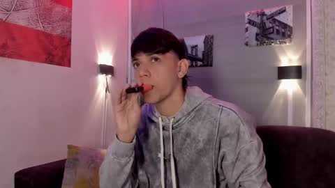 sebas_pretty7 online show from 03/19/26, 12:20