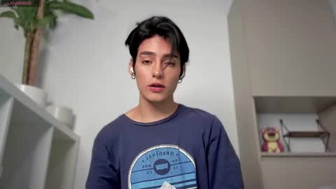 sebastian online show from 12/19/24, 04:02