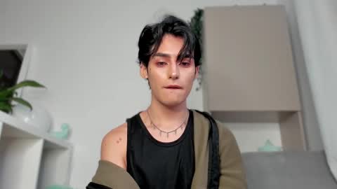 sebastian online show from 02/14/25, 09:53