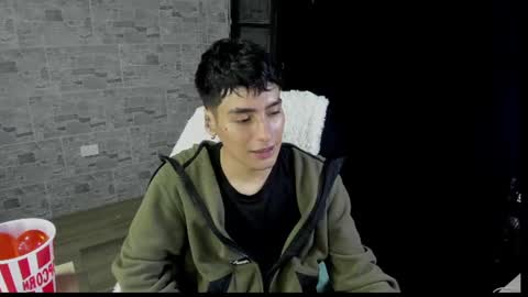 Snapshot of sebas_rosse chatting on 07/02/26, 03:23 sebastian online show from 07/02/26, 03:23