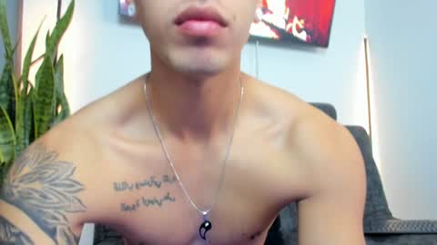 sebastian online show from 02/02/25, 01:12