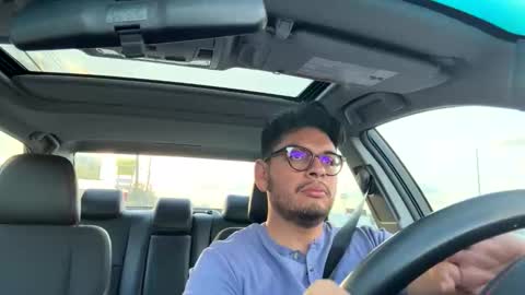 sebasbilbao7 online show from 04/23/26, 12:23