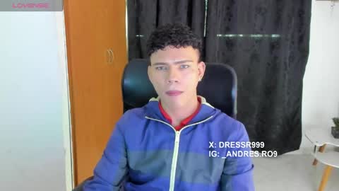 Snapshot of sebascuterouss chatting on 04/22/26, 01:23 sebas 3 online show from 04/22/26, 01:23