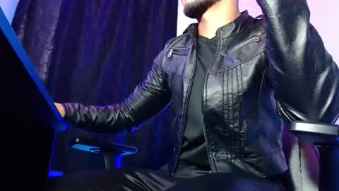 Sebastian online show from 02/15/26, 11:19