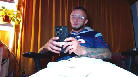Sebastian online show from 06/05/26, 03:57