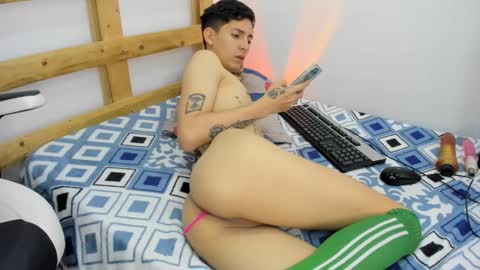 Snapshot of sebastian_0422 chatting on 10/02/25, 02:24 sebastian 0422 online show from 10/02/25, 02:24