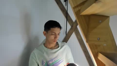 Snapshot of sebastian_0422 chatting on 10/27/25, 11:52 sebastian 0422 online show from 10/27/25, 11:52