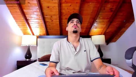 Sebastian Berne online show from 03/01/25, 08:10