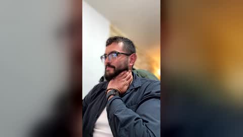 Snapshot of sebastian_ferreira chatting on 03/16/26, 05:28 sebastian_ferreira online show from 03/16/26, 05:28