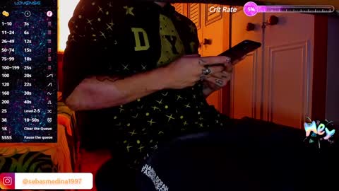 Snapshot of sebastian_foxter chatting on 12/30/24, 01:36 Sebastian online show from 12/30/24, 01:36