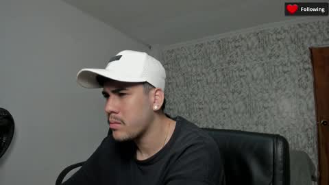 sebastian_jhonson online show from 10/22/25, 02:23