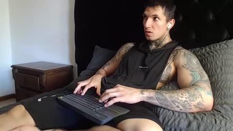 Sebastian online show from 01/17/26, 06:44