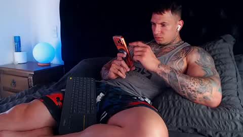 Sebastian online show from 04/18/26, 07:07