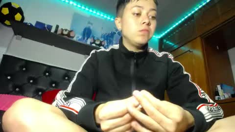 Snapshot of sebastian_posse chatting on 05/02/26, 02:16 Myystiic online show from 05/02/26, 02:16