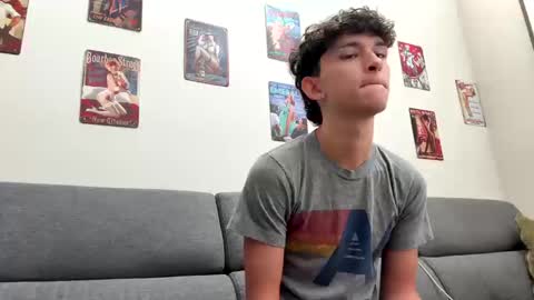 Snapshot of sebastianerosxxx chatting on 10/15/25, 10:43 SebastianErosX online show from 10/15/25, 10:43