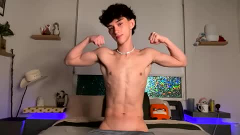 Snapshot of sebastianerosxxx chatting on 05/16/26, 04:42 SebastianErosX online show from 05/16/26, 04:42