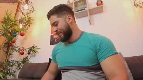 Instagram jeanpaulfit  online show from 04/04/26, 10:18